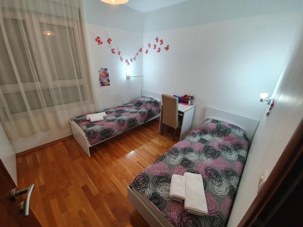 Centar New Lux Apartamento Budva Exterior foto