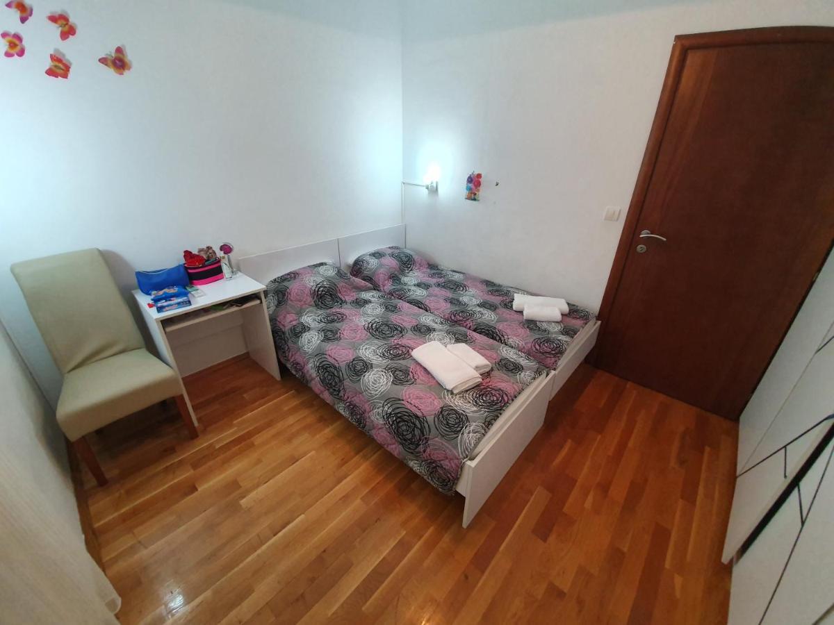 Centar New Lux Apartamento Budva Exterior foto