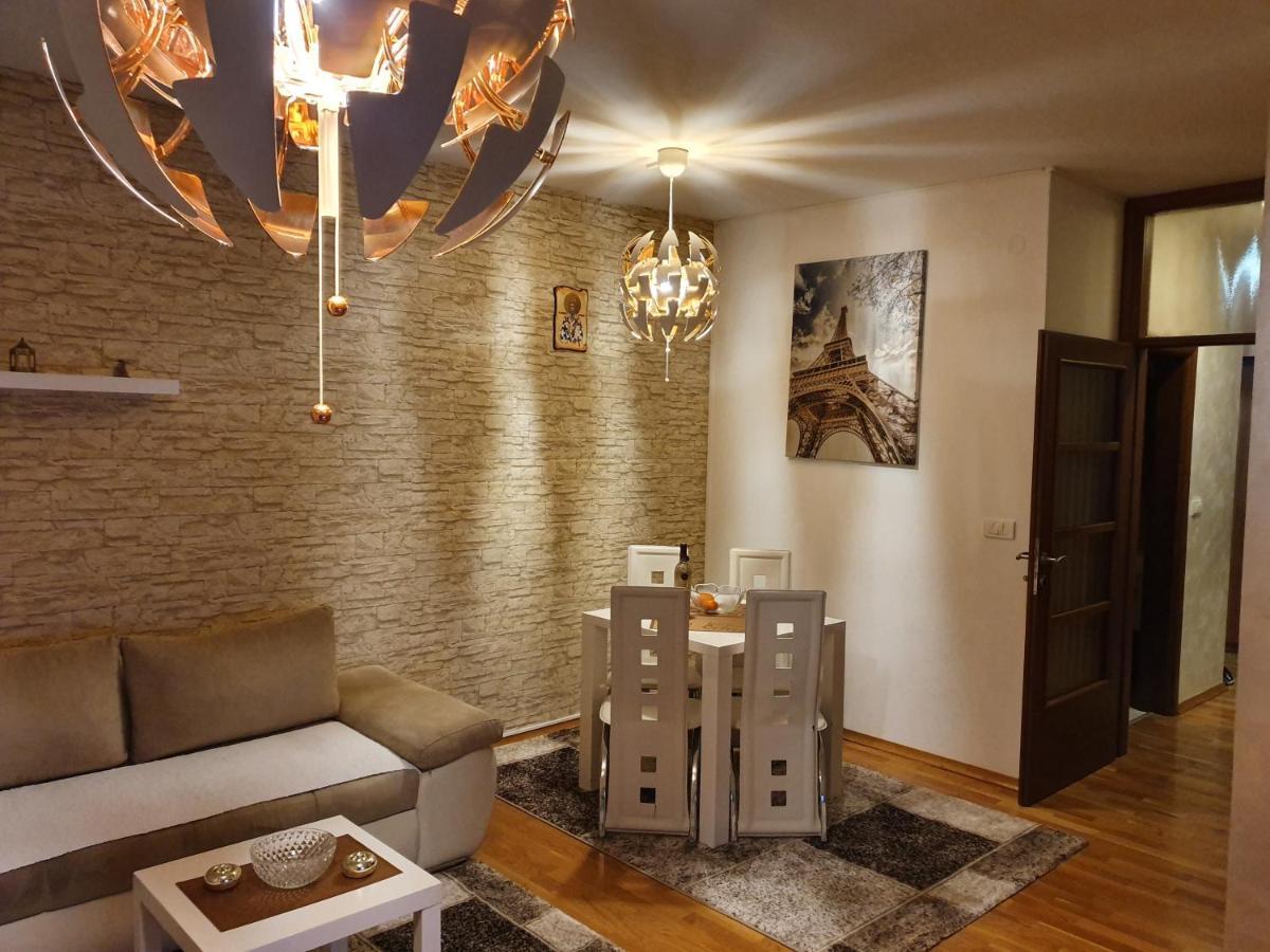 Centar New Lux Apartamento Budva Exterior foto