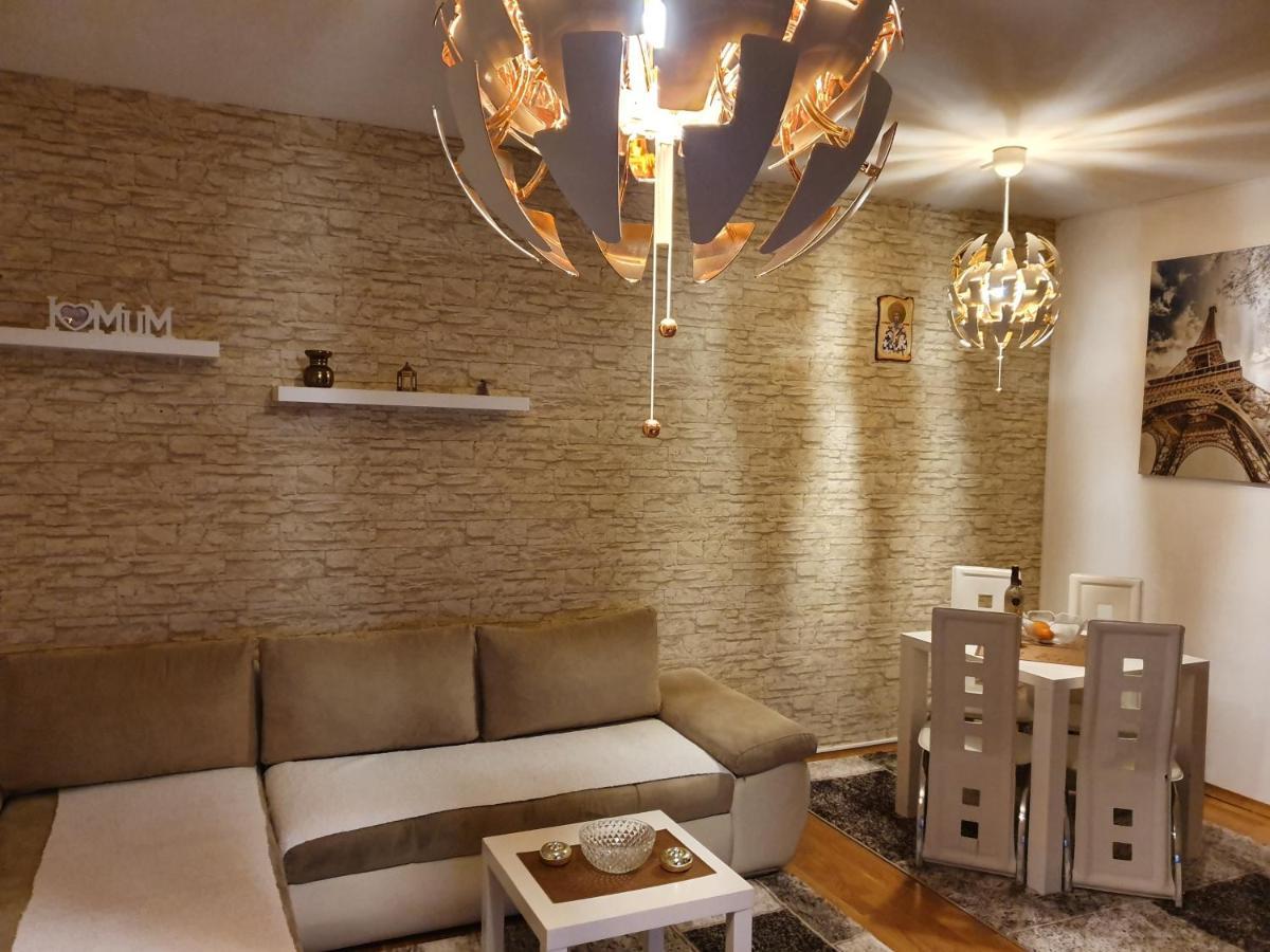 Centar New Lux Apartamento Budva Exterior foto